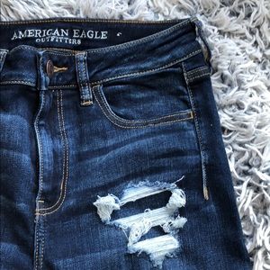 American Eagle Jeans Dark & Distressed